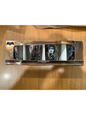 DC Comics Batman v Superman Glassware Set - 4 Collectible Glasses